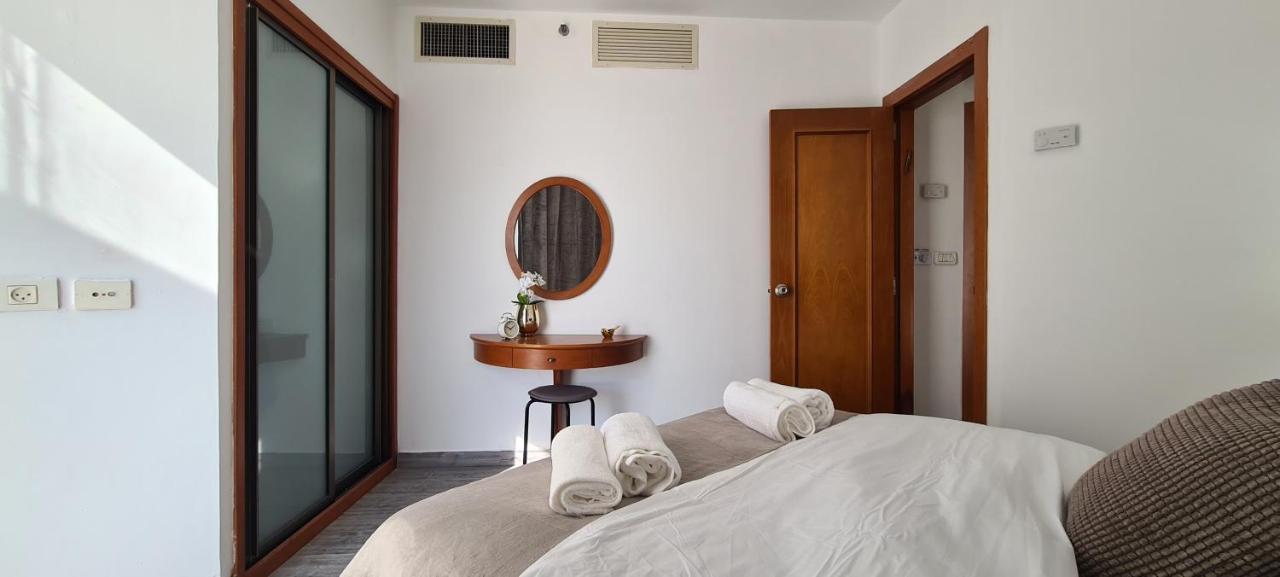 Go To Apartments In Leonardo Bat Yam Exterior foto