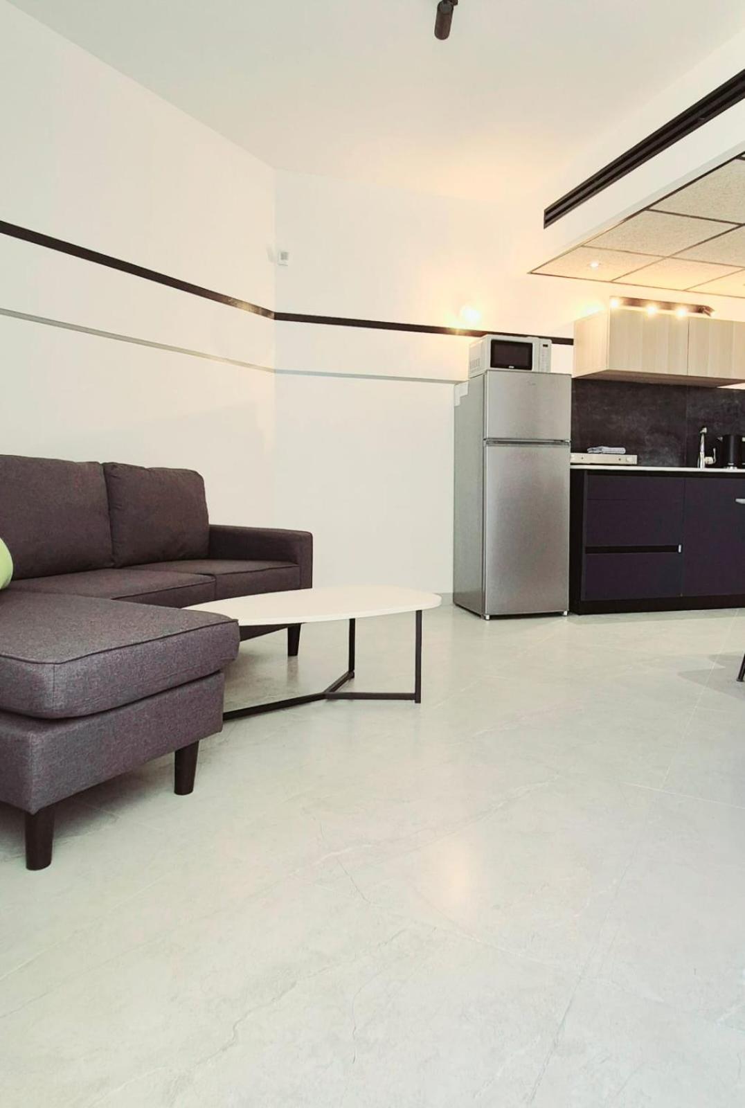 Go To Apartments In Leonardo Bat Yam Habitación foto